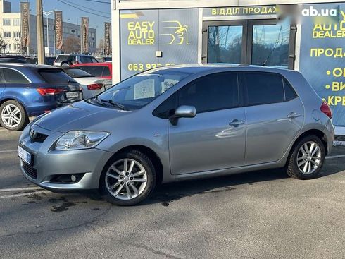 Toyota Auris 2008 - фото 9