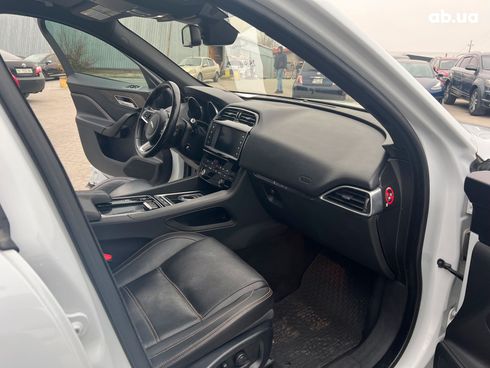 Jaguar F-Pace 2018 белый - фото 39