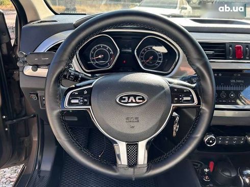 JAC S2 2017 - фото 20