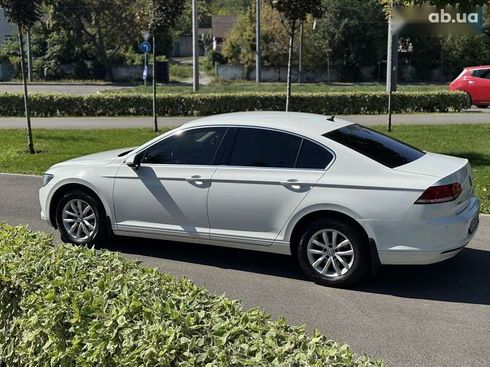 Volkswagen Passat 2015 - фото 8