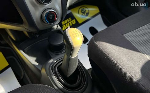 Toyota Yaris 2006 - фото 14