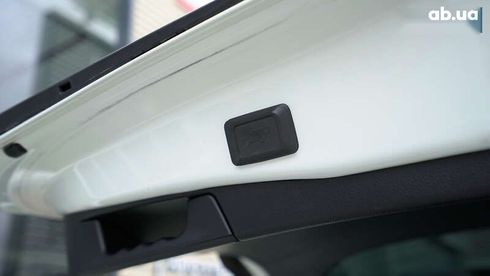 Toyota RAV4 2019 - фото 11
