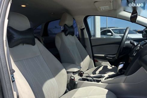 Ford Focus 2015 - фото 11