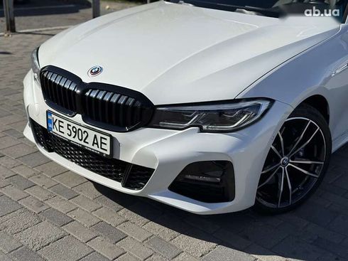 BMW 3 серия 2022 - фото 3