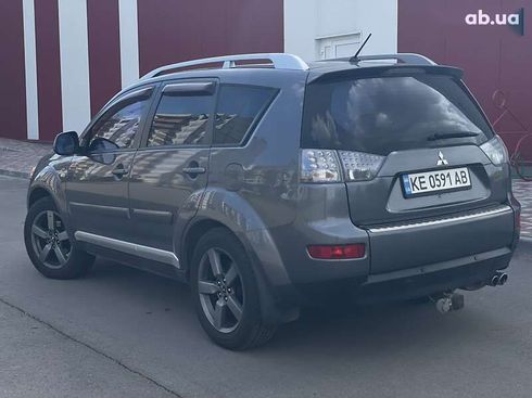 Mitsubishi Outlander 2007 - фото 6