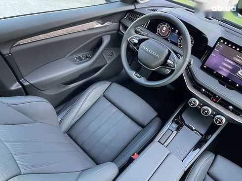 Skoda Superb 2025 - фото 18