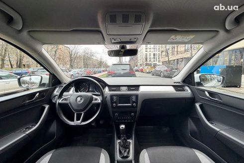 Skoda Rapid 2016 белый - фото 9