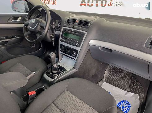 Skoda Octavia 2011 - фото 15