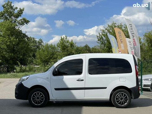 Renault Kangoo 2019 - фото 12