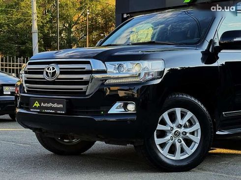 Toyota Land Cruiser 2020 - фото 6