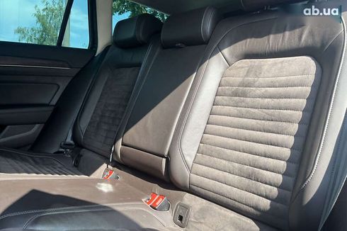 Volkswagen Passat 2015 - фото 16