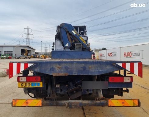 Volvo 320 2010 - фото 5