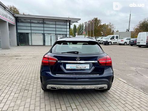 Mercedes-Benz GLA-Класс 2018 - фото 9