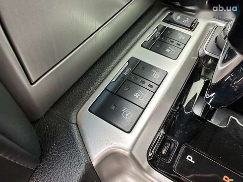Toyota Land Cruiser 2017 - фото 18