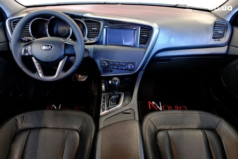 Kia Optima 2013 белый - фото 7