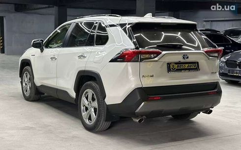 Toyota RAV4 2020 - фото 4