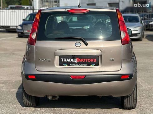 Nissan Note 2007 - фото 11