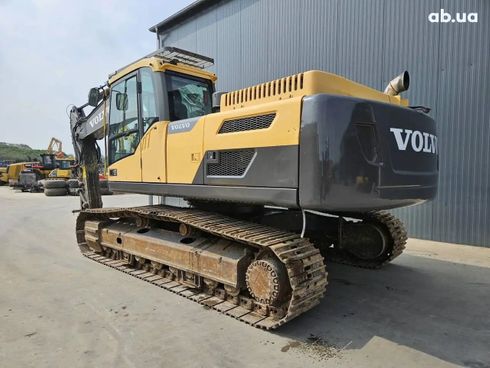 Volvo EC 300 DL 2012 - фото 3