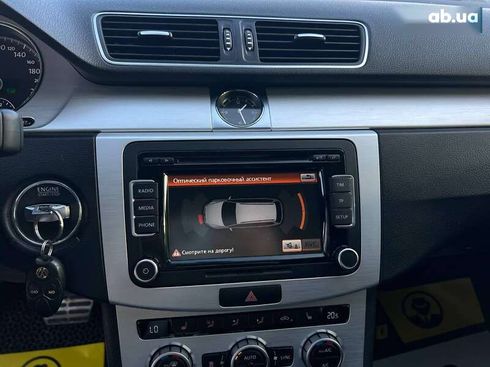 Volkswagen Passat 2015 - фото 17