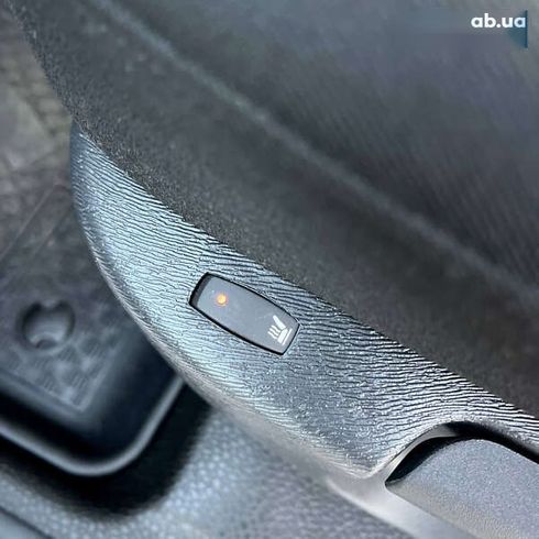 Renault Kangoo 2019 - фото 20