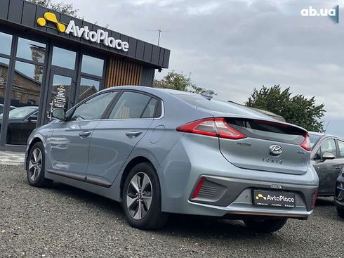 Hyundai Ioniq 2017 - фото 26