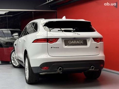 Jaguar F-Pace 2017 - фото 28