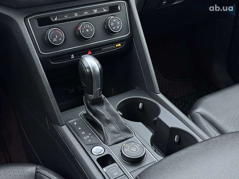 Volkswagen Atlas 2017 - фото 30
