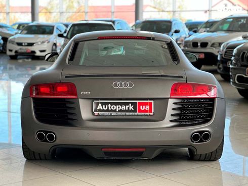 Audi R8 2007 серый - фото 22