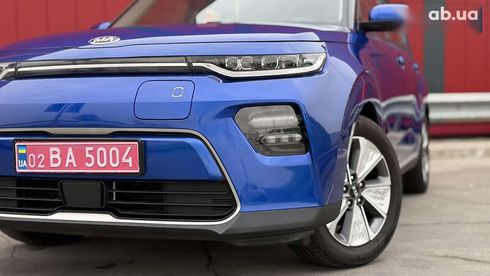 Kia Soul EV 2021 - фото 6