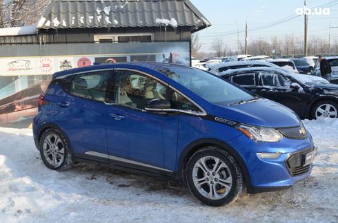 Chevrolet Bolt 2021 синий - фото 4
