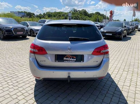 Peugeot 308 2015 - фото 6