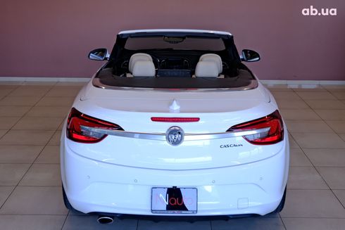 Buick Cascada 2017 белый - фото 6