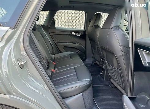 Audi Q4 e-tron 2023 - фото 9