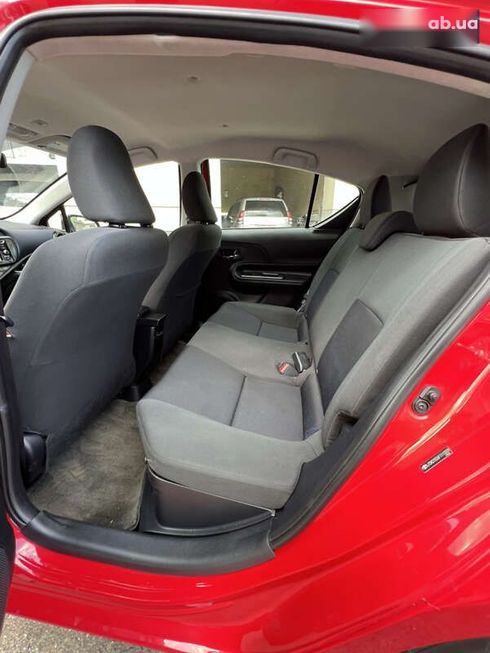 Toyota Prius 2015 - фото 24