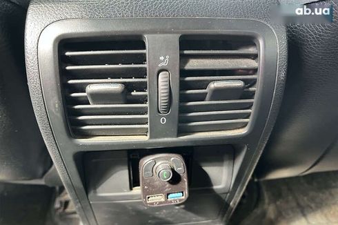 Volkswagen Passat 2010 - фото 13