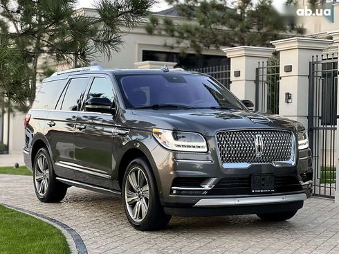 Lincoln Navigator 2018 - фото 19