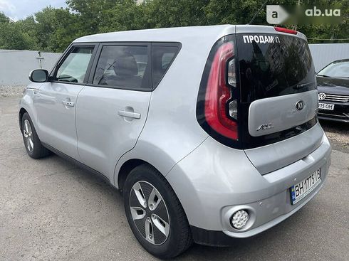 Kia Soul EV 2017 - фото 6