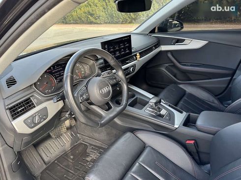 Audi A4 2020 - фото 16
