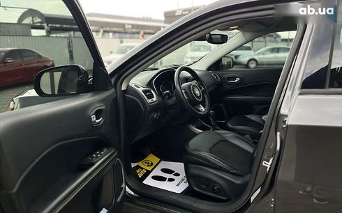 Jeep Compass 2017 - фото 9