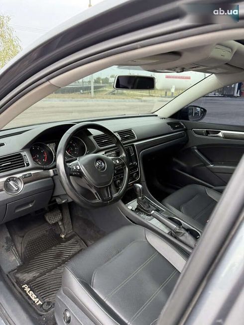 Volkswagen Passat 2017 - фото 22