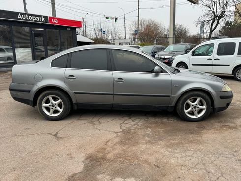 Volkswagen Passat 2001 серый - фото 5