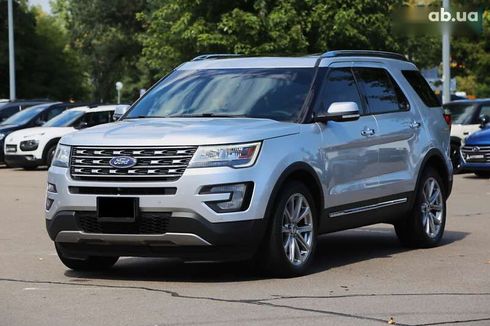 Ford Explorer 2017 - фото 3