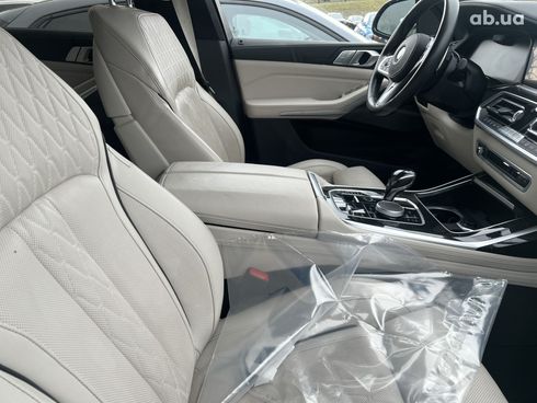 BMW X7 2021 - фото 16