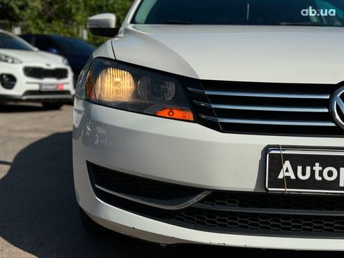 Volkswagen Passat 2015 белый - фото 12