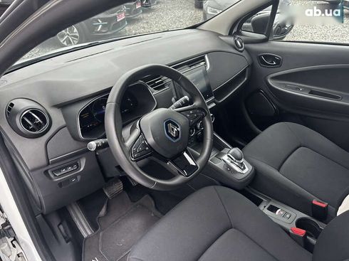 Renault Zoe 2020 - фото 25