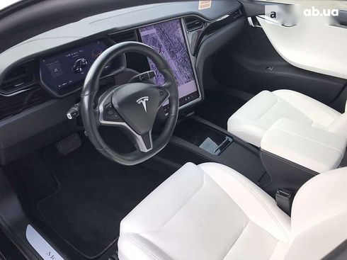 Tesla Model S 2019 - фото 22