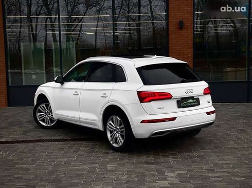 Audi Q5 2016 - фото 12