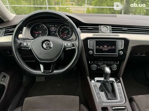 Volkswagen Passat 2015 - фото 24