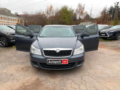 Skoda Octavia 2010 серый - фото 27