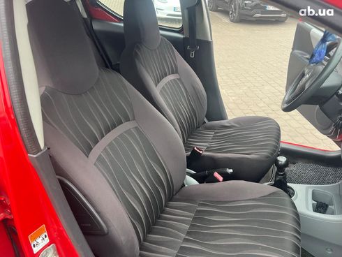 Nissan Pixo 2009 красный - фото 29